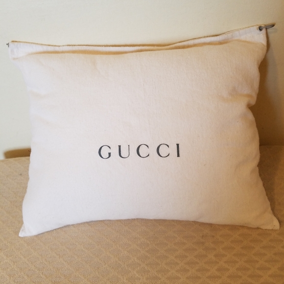 gucci pillow bag